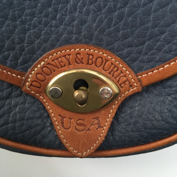 Dooney & Bourke vintage mini Calvary bag in navy - Picture 3 of 9